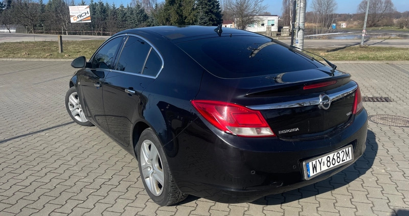 Opel Insignia cena 16900 przebieg: 305000, rok produkcji 2010 z Ryki małe 56